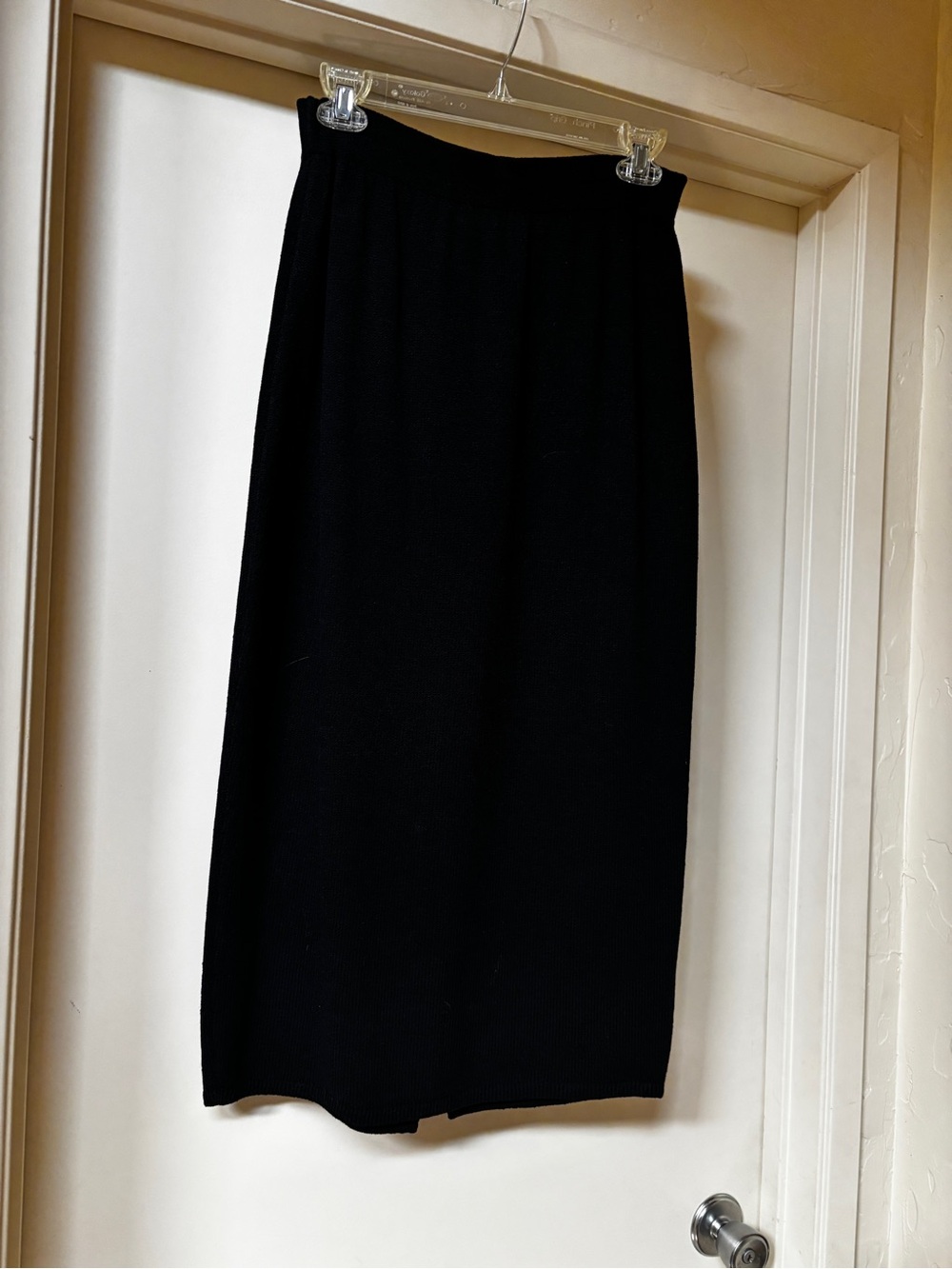 St. John Black Midi Pencil Skirt with Center Slit